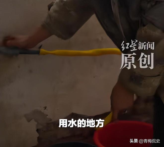 、住废弃商铺亲自回应果然有情况异瞳少年真实情况曝光！啃馒头(图15)